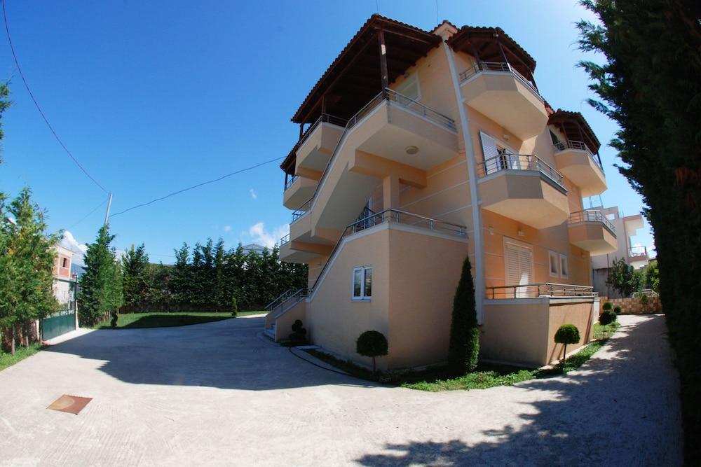 Vila Mihasi Εξαμίλιο Εξωτερικό φωτογραφία
